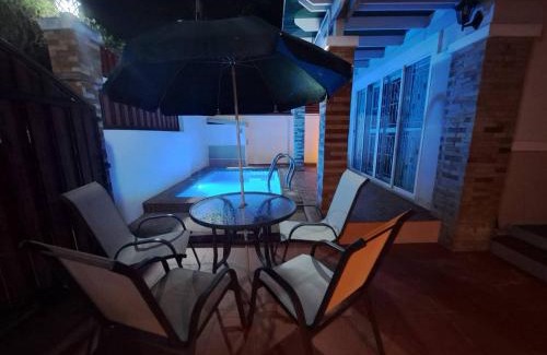 Huai Yai Villa | Pet-Friendly Jacuzzi Pool Villa with Hot Tub & 9/10 Rating
