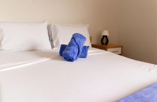 Bandeirantes Apartment | Private Jacuzzi with Scenic Views at Lagoa da Pampulha