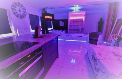 Fecamp Apartment | Romantic Getaway with Hot Tub Near Etretat - Rated 9.1