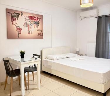 Pallini Apartment | Relaxing Jacuzzi Studio Near Athens Airport for Families