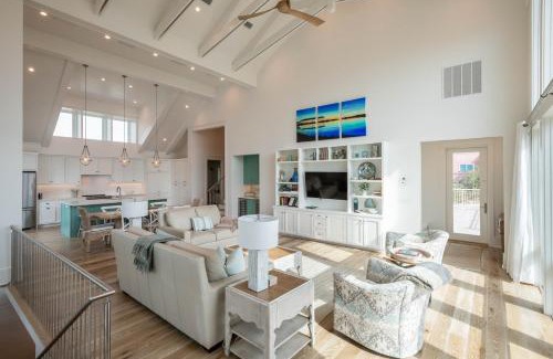 Gulf Trace House | Discover Family-Friendly Retreat at Jada's Dare Hotel