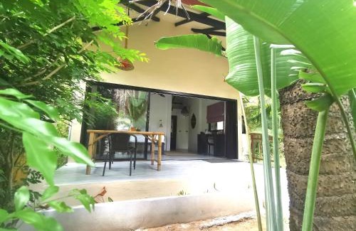 Bophut Hills House | Relax at Jade Cottages: 4-Star Oceanfront Retreat