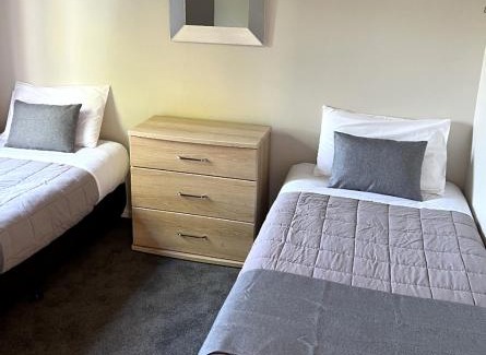 Hokitika Hotel | Exceptional Jade Court Motel: Family-Friendly & Accessible