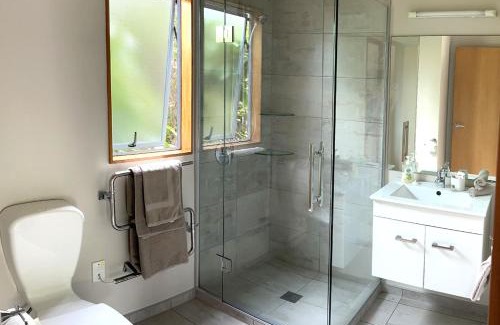 Hokitika Hotel | Exceptional Jade Court Motel: Family-Friendly & Accessible