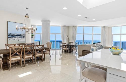 Destin Apartment | Oceanfront Retreat at Jade East Towers 1910 by Newman-Dailey