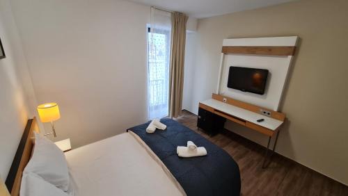 Calea Sever Bocu Apartment | Discover Jafar Resort: Wheelchair Accessible & Family-Friendly