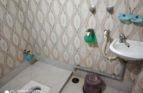 Mayapur House | Budget-Friendly Stay at Jagannath Guest House with Child Care