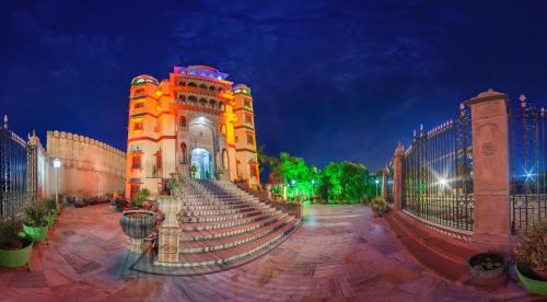 Pushkar Hotel | Inviting Jagat Palace: Pool, Spa & Family-Friendly Retreat