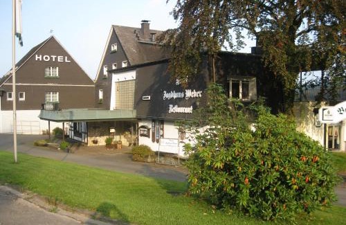 Herscheid Hotel | Family-Friendly Getaway at Jagdhaus Weber with Dining Options