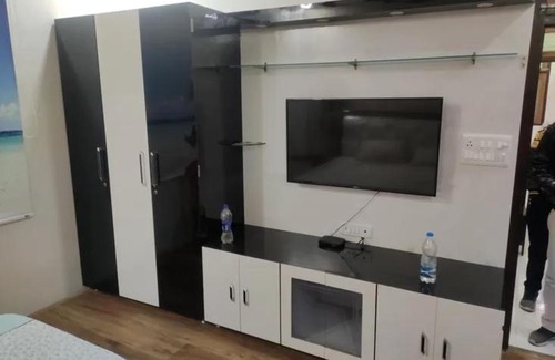Rohtak Bed & Breakfast | Comfortable 2BHK in Jagdish Colony - Family & Pet Friendly