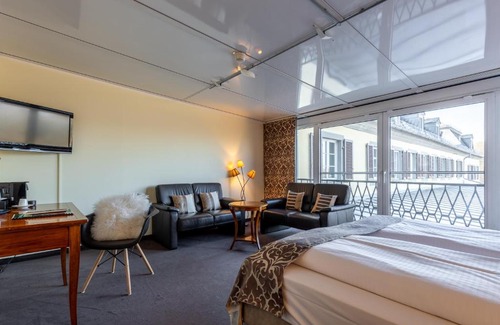 Ruedesheim am Rhein Hotel | Relax at Jagdschloss Hotel Niederwald with Ocean Views & Spa