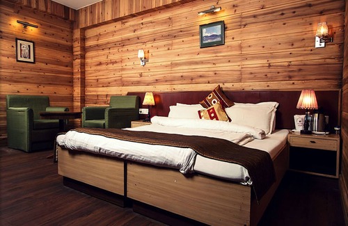 Mirik Hotel | Budget-Friendly Stay at Jagjeet Hotel with Great Amenities