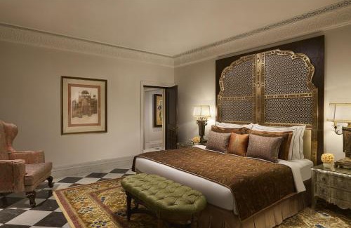 Jaipur Hotel | Experience Jai Mahal Palace: Beachfront Bliss Awaits