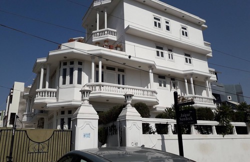 Shyam Nagar Villa | Family-Friendly Jaipur Sundeck Homestay Near Major Attractions