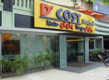Jakarta Apartment | Budget-Friendly Stay at Jakarta Residence with Pool & Hot Tub