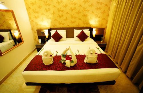 Somnathpur Resort | Relax at Jal Mahal Resort and Spa with Pool & Breakfast