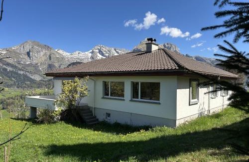 Wildhaus-Alt St. Johann House | Exceptional Jambo Pua: Family-Friendly Retreat with High Ratings