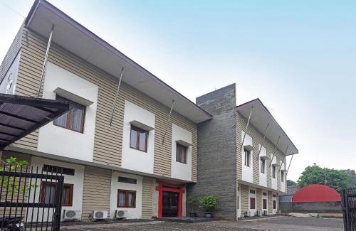 Jakarta House | Discover ARCS House Pakubuwono with Pool & Breakfast