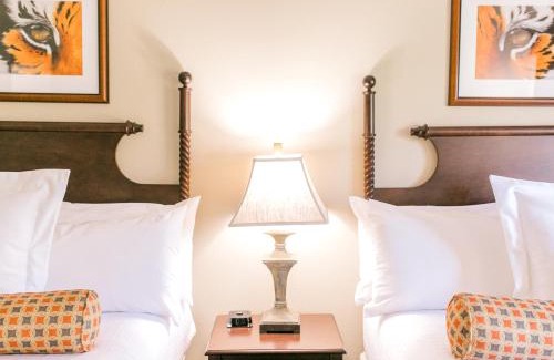 Clemson Hotel | Discover Comfort at James F. Martin Inn with Ocean Views