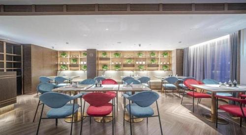 Nangang Qu Hotel | Family-Friendly Stay at James Joyce Coffetel Harbin West