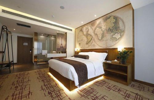 Jinshui District Hotel | Discover James Joyce Coffetel by Beilong Wetland Park