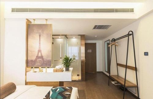 Jinshui District Hotel | Discover James Joyce Coffetel by Beilong Wetland Park