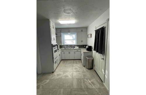 Ponca City House | Modern and Cheerful Stay at James' Pet-Friendly Home