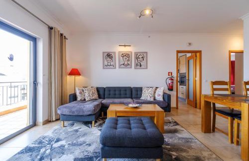 Lagos Apartment | Elegant Oceanfront Apartment Steps from Town and Beach