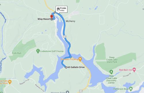 Thayerville House | Elegant Jamesons Cabin: 10/10 Rated, Hot Tub & Pet Friendly