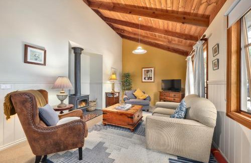 Jamieson House | Jamieson Cottage 3 - By the River