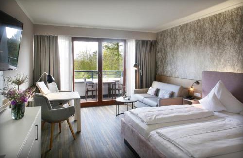 Bauernschaft Ostleven Hotel | Experience Jammertal Resort: Oceanfront Bliss & Spa Retreat