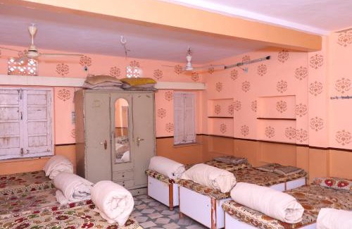 Bikaner House | Cozy Guest House Jamna Vilas with Kitchen & Breakfast