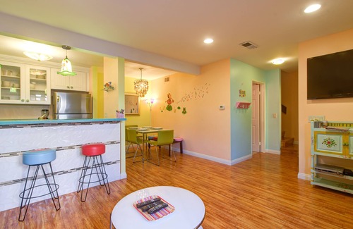 Hermosa Village House | Perfectly Located Walk to Disney with Great Amenities