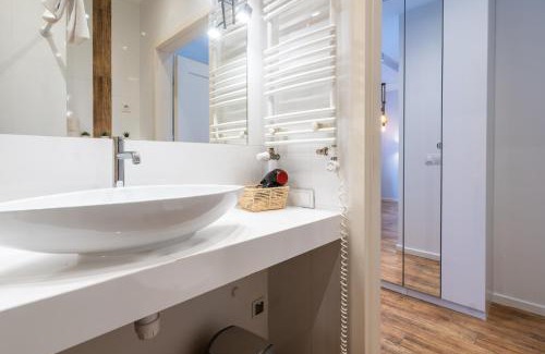 Załeze Apartment | Family-Friendly Janasa Comfort Studio for Memorable Stays