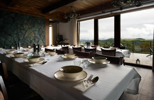 Milowka Bed & Breakfast | Oceanfront Retreat: Janasiówka with Exceptional 9.5 Rating