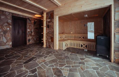 Milowka Bed & Breakfast | Oceanfront Retreat: Janasiówka with Exceptional 9.5 Rating