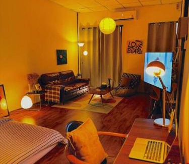 Ban Pa Yang Apartment | Highly Rated Janatyy Guest House in Suratthani - Pet Friendly