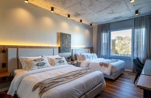 Vila Luiza Hotel | Experience Jangal das Araucárias Swan Design Hotel in Canela