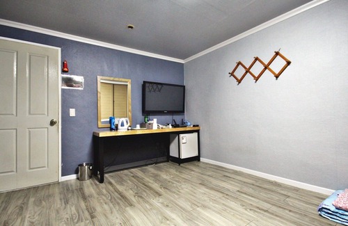 Jangseong Hotel | Eco-Friendly Comfort at Jangseong Hyu with Breakfast Included