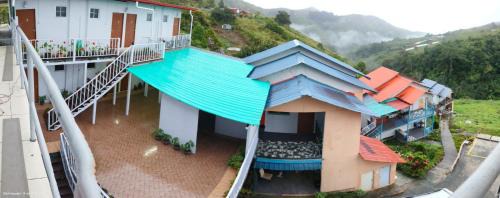 Kundasang Bed & Breakfast | Cozy Janice's Villa: Perfect for Families on a Budget