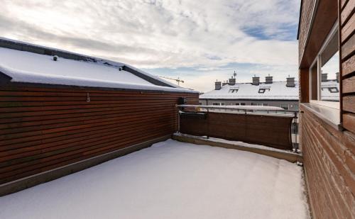 Gdynia Apartment | Stylish Janki Bryla Two-Level Apartment - Rated 9.7/10