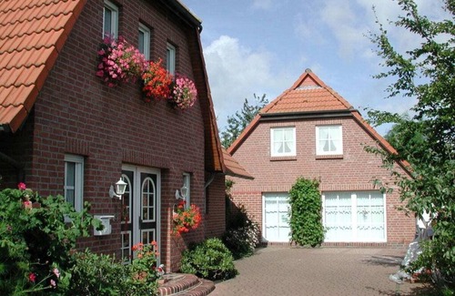 Großheide Boat Rental | Janssen Comfortable holiday residence