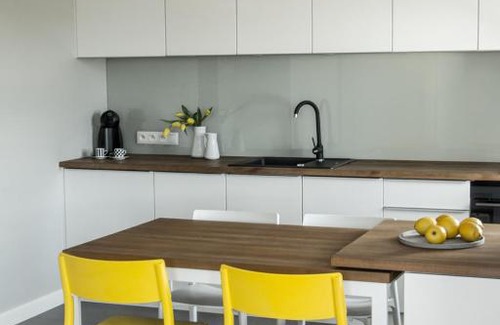 Jantar Apartment | Ocean View Bliss at Jantar Apartament - Guest Rated 10/10