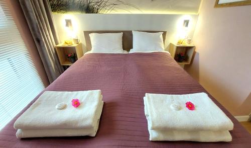 Jantar Apartment | Pet-Friendly Retreat at Jantar Resort Złote Piaski - 9/10