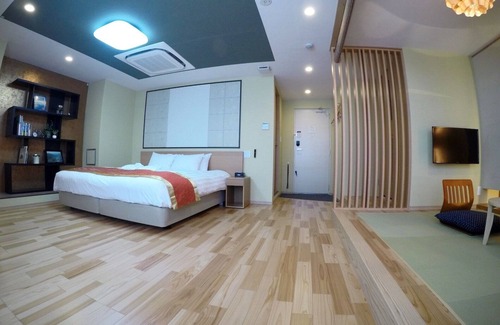 Higashinippori Hotel | Experience Japanese-Style Suite in Arakawa-ku, Tokyo
