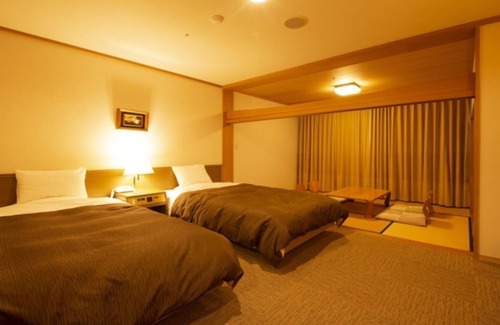 Tainai Hotel | Inviting Japanese-Western Style Room for 4 in Tainai