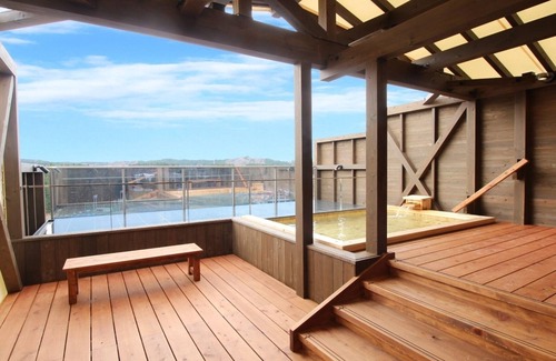 Tainai Hotel | Inviting Japanese-Western Style Room for 4 in Tainai