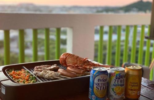 Tomigusuku House | Experience Japanest: Family-Friendly with Breakfast Included