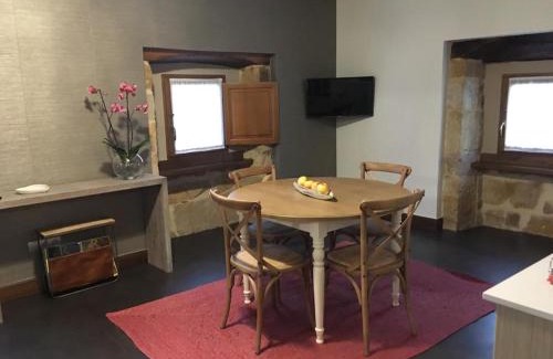 Lloreda Apartment | Guest Rated: 9.3 at Jardín Botánico - Family-Friendly Stay