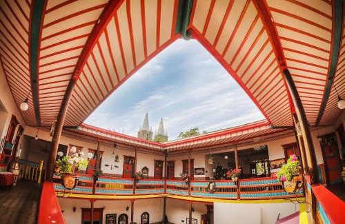 Jardin Hotel | Discover Hotel Jardin Antioquia: Family-Friendly Retreat